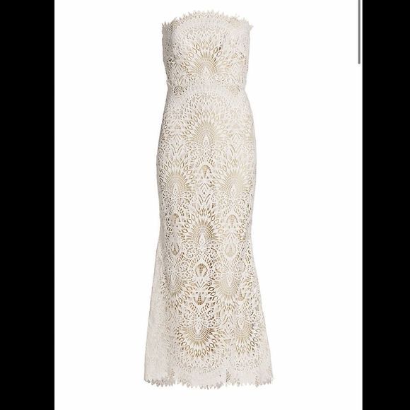Badgley Mischka Dresses & Skirts - Badgley Mischka Lace Strapless Mermaid Dress